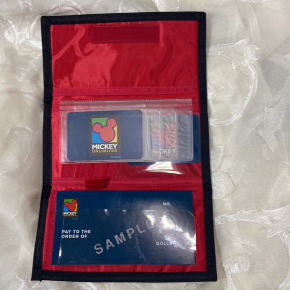 NWOT embroidered Dancing Mickey Mouse wallet red/black - Picture 3 of 5